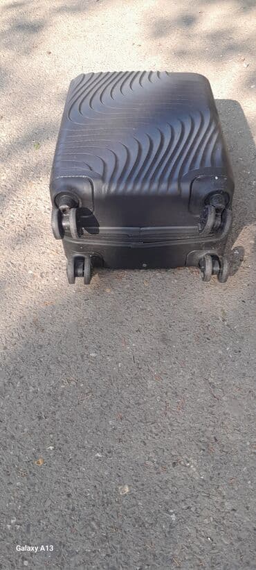 CD, DVD disklər və kassetlər: Əl yükü standartlarına cavab verən eyni zaman baqaj kimidə daşına — 8