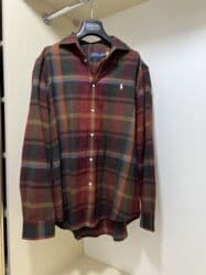 Toy paltarları və aksesuarları: 1.Karl Lagerfeld.Yeni! L Olchu 120azn 2.Ralph Lauren.Yeni kimi! Xl — 2