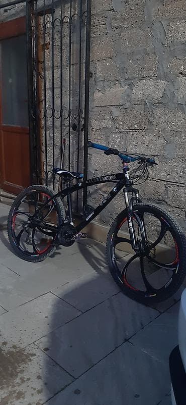 aze: BMW velosiped satılır naklatka deyisilmelidi azede tek tukdu pula — 2