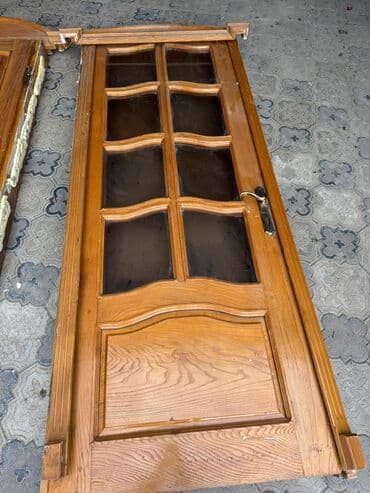 Входные двери: Şabalıd agacından qapilar 7 denedi .zamoku tacı ramkası ile birlikdə — 1