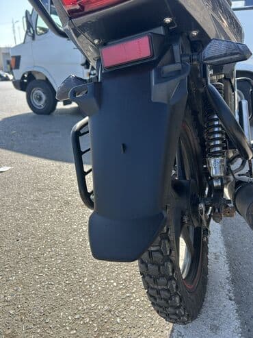 18 disk təkər: LIFAN - nnb, 150 sm3, 2024 il, 23 km — 4