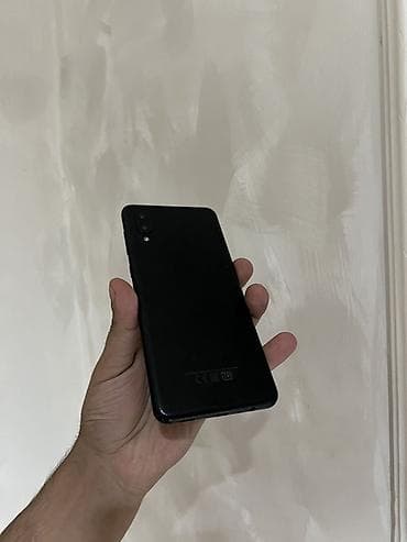 ev telfonları: Samsung Galaxy A10, 32 GB, rəng - Qara, İki sim kartlı — 5