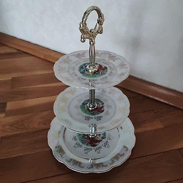 Tort və şiriniyyat qabı