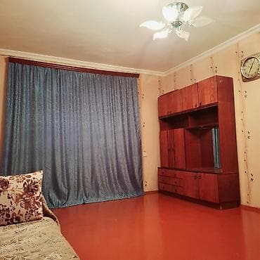 Mənzillər: 2 otaglı mənzil satılır qiymət 42 000 Xüsusiyyətlər: - Geniş və — 3