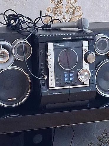 dgi mikrofon: Samsung mini hi‑fi musiqi sistemi + 2 ədəd səsucaldan və mikrofon — 2