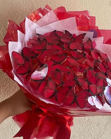 sogan gulleri: Məhsul: Dekorativ süni gül buketləri və qutuda kompozisiyalar Təsvir — 5