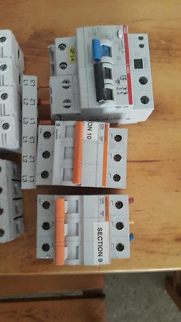 lovhe: Schneider Electric Elektrik avtomat, 3 faza, 5 Vt, Zəmanətsiz, Ünvandan götürmə, Ödənişli çatdırılma — 3