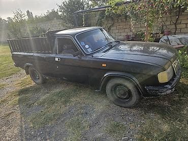 20k vozol star: GAZ-24 “Volqa” əsasında yığılmış yük pikapı - Kuzov: Qara rəng, arxa — 5