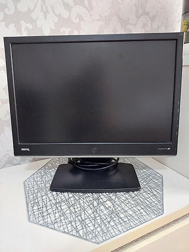 pes 19: BenQ E900WD LCD monitor - Ekran ölçüsü: 19 düym (geniş format, 16:10 — 2