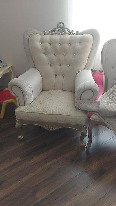 Klassik divan, Divan