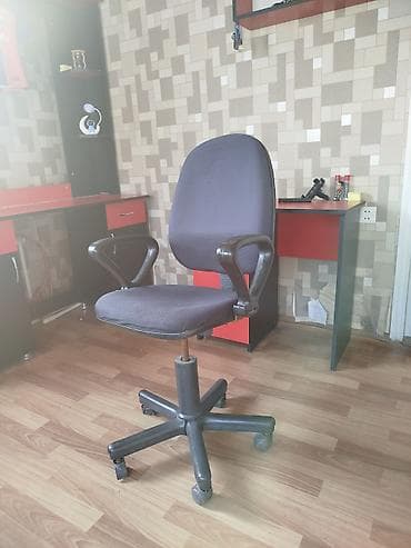 Manekenlər: Stol həm oyunçular üçün həmdəki salon — 1