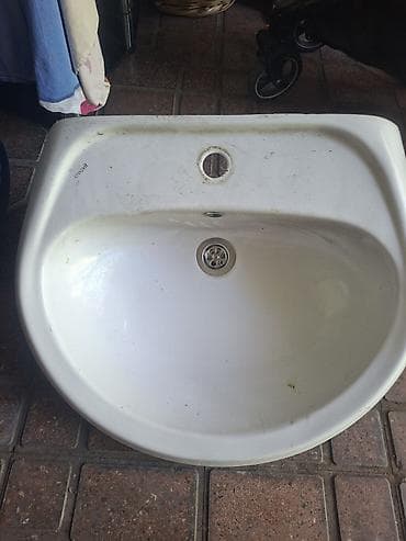 Təmir və tikinti: Grohe divarüstü hamam çanağı (seramik) satılır. İstəyən əlaqə — 4