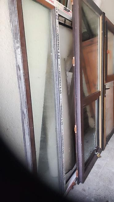 plastik pencere usta: Pkastik qapılar 2 ıdıd və 1 ədəd böyük. ekran pıncərə qapı — 6