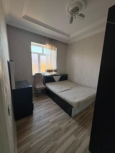zabratda ev: Zabrat 2 71 nömrəli orta məktəbin ərazisində yerləşir 3 otaqlı ev — 3