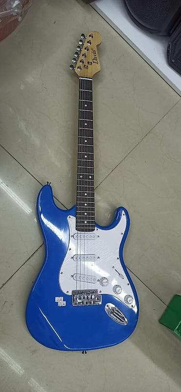 Elektro gitara, davis, elektron gitara, qitar, qitara, guitar Rast