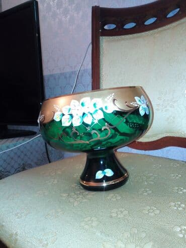 yuxuda qend qabi gormek: Meyve qabi yaninda konfet qablari desti 80azn kocle baqli satiram — 2