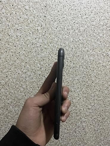 iphone 8 gence: IPhone 11, 128 GB, Qara — 2