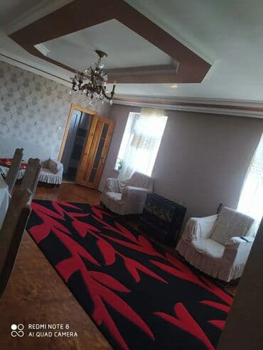 yasil dere əlim yandida satilan ev: Qax, 3 otaqlı, Köhnə tikili, 102 kv. m — 2