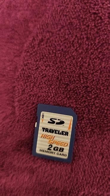 flas: Traveler DC 140 rəqəmsal fotoaparat Istifadə olunmuş fotoaparatdir — 6