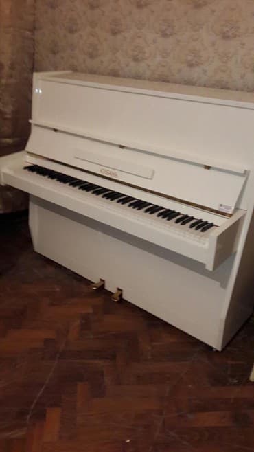 kuban qazı: Pianino КУБАНЬ Rusiya stehsalı olan Zəmanətli Ağ rəng. Cadırılma və — 1