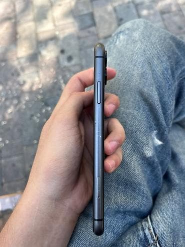 iphon 5: IPhone 11, Qara, Face ID — 4