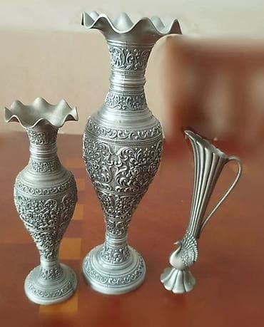 Vazalar: Vaza dəsti, Metal — 3