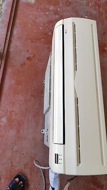 delonghi radia s: Kondisioner LG, İşlənmiş, 40-45 kv. m, Split sistem, Kredit yoxdur, Ödənişli quraşdırma — 2