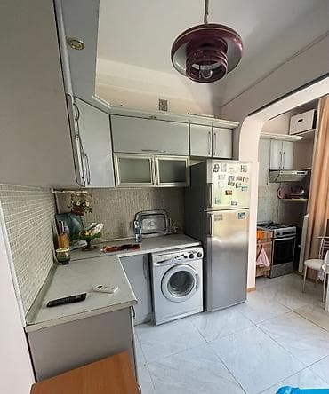 TƏCİLİ MƏTBƏX MEBELİ SATILIR • Qiymət: 120 AZN (son qiymət) •