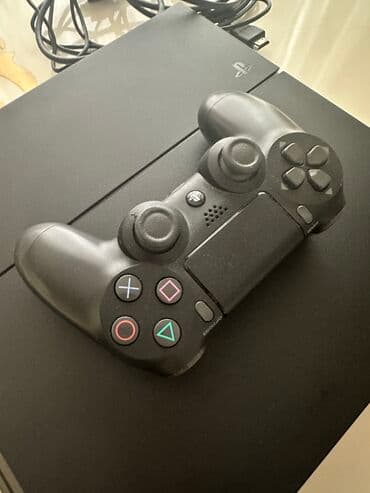 playstation 4 купить в баку: PlayStation 4 Fat
Yaddaş 500ГБ — 2