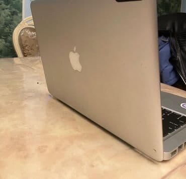 ucuz macbook: Apple MacBook Pro noutbuk - Korpus: alüminium “unibody”, gümüş rəng - — 2