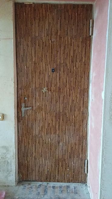 taxt dəmiri: Giriş qapısı – taxta üzlüklü metal konstruksiya - Material: daxili — 1