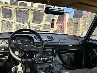 VAZ (LADA) : 1.6 l | 2005 il 24600 km Sedan — 5