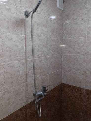 bina az musfiq qesebesi kohne tikili: Mənzil əşyalı kirayə verilir. 9.3 mərtəbə, 2 otaq, 55 kv. Sakit və — 9