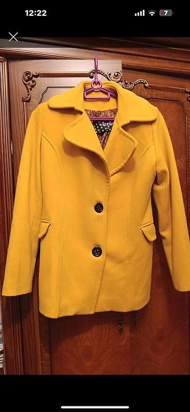 Пальто: Qadın palto – sarı rəng Tezedi - Dizayn: Klassik qısa kəsim, geniş — 1