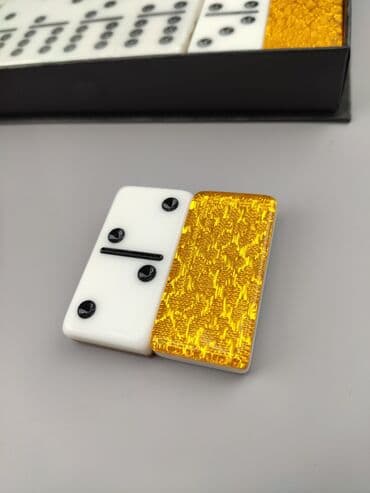 nerd taxta satisi: Domino. Hədiyyəlik domino. Metrolara və şəhərdaxili çatdırılma var — 6