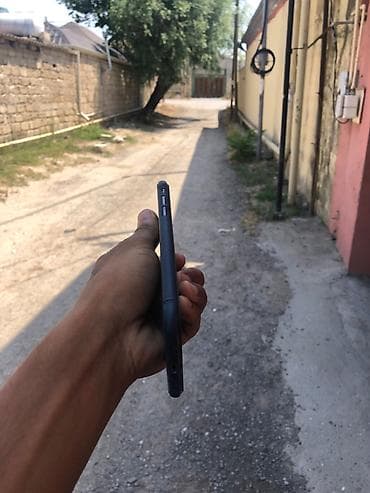 x printer: IPhone X, 64 GB, Qara, Face ID, Simsiz şarj — 2