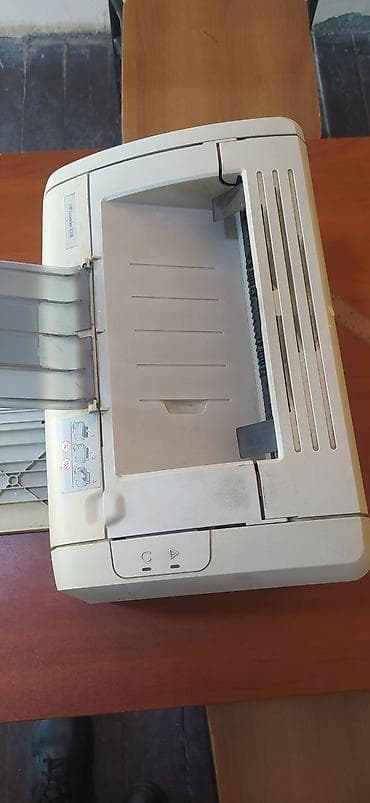 notebook kredit: HP LaserJet 1018 lazer printer - A4 formatında qara‑ağ çap - USB ilə — 4