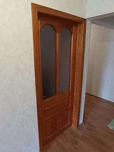 Sendviç panellər: Qonaq otağı üçün İşlənmiş Otaq qapısı 90x200 sm Zamok ilə, Ünvandan götürmə — 2