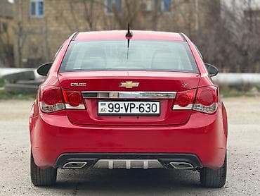 ses bogucular: Chevrolet Cruze – Qırmızı sedan - Kuzov: sedan, parlaq qırmızı rəng - — 6
