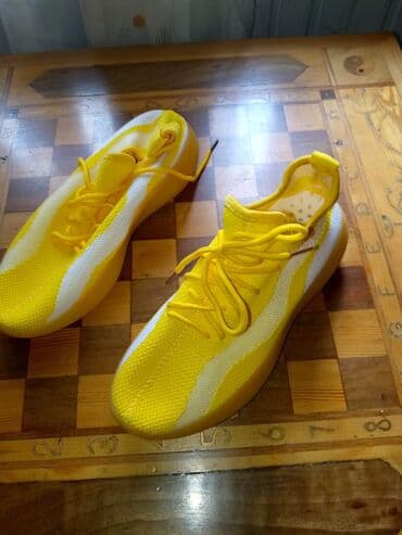 qadın üçün fitnes krossovkası: Yeni.olcu 38-39 — 2