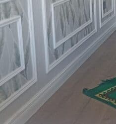 Plintus Yeni. Hün 10 sm.35 metr .var Qiymet 100 man Cemi. Baha alinib