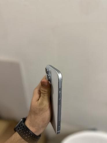 iphobe se 2016: IPhone 15, 128 GB, Blue Titanium, Zəmanət, Simsiz şarj, Face ID — 5