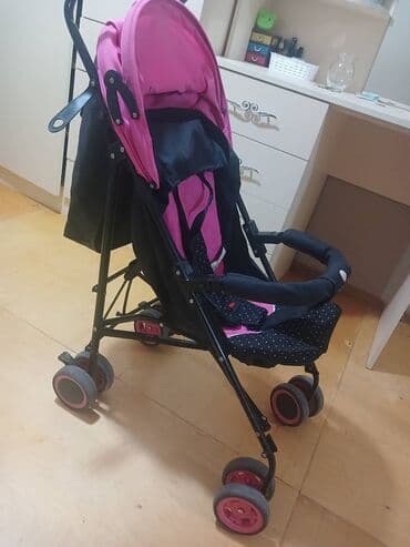 Klassik gəzinti arabası