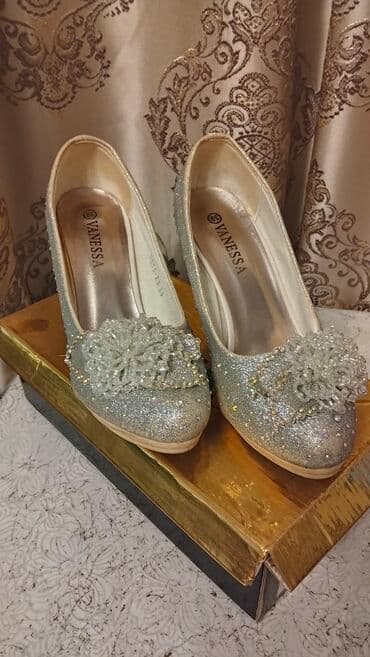 женские синие замшевые туфли: Tuflilər, Ölçü: 38.5, rəng - Gümüşü, Yeni — 4