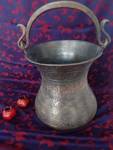 Qedimi mis satil. 400 man.
Antik. 
Əntiq
Gedimi
Qədimi — 2