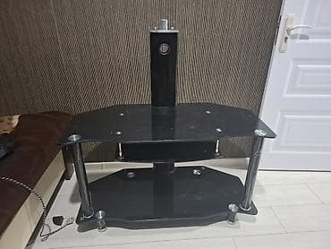 Qara şüşə TV stendi - Material: qalın temperli qara şüşə rəflər