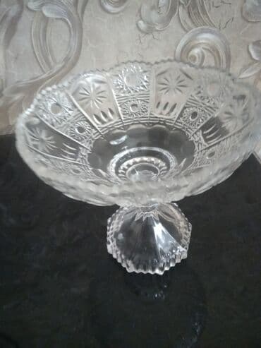 Çaydanlar və qəhvədanlar: Dekor dəstləri 1) Şüşə/kristal meyvə qabı – dərin, səkkizguşəli kəsim — 6