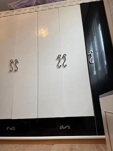 ev stolu: İkinəfərlik çarpayı — 4