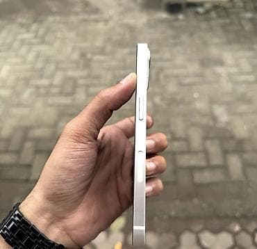 ipad mini 7 128gb: IPhone 13, 128 GB, Ağ, Zəmanət, Simsiz şarj, Face ID — 5