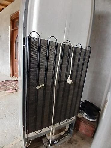 mini xolodelnik: 2 qapılı Indesit Soyuducu Satılır, rəng - Gümüşü — 9